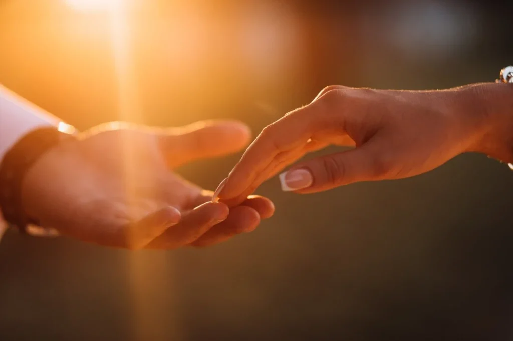 newlyweds-hands-affectionate-touch-each-other